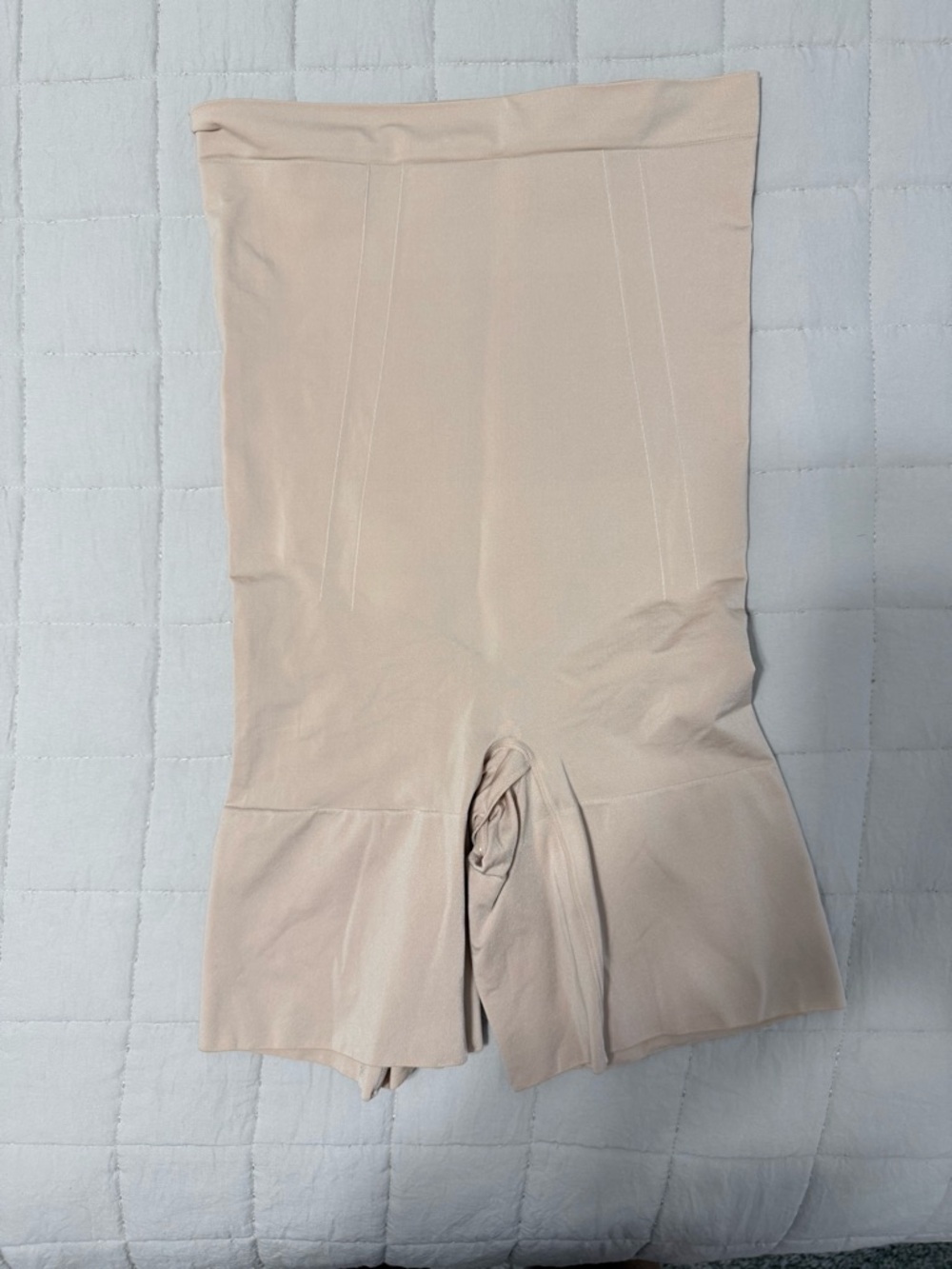 Spanx Nude/Shapewear High-Waist Sculpting Shorts